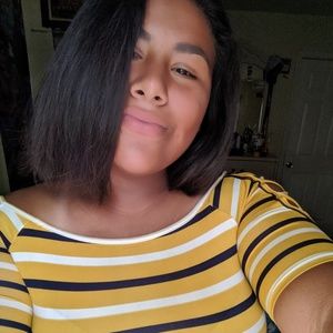 Meet your Posher, Kassandra